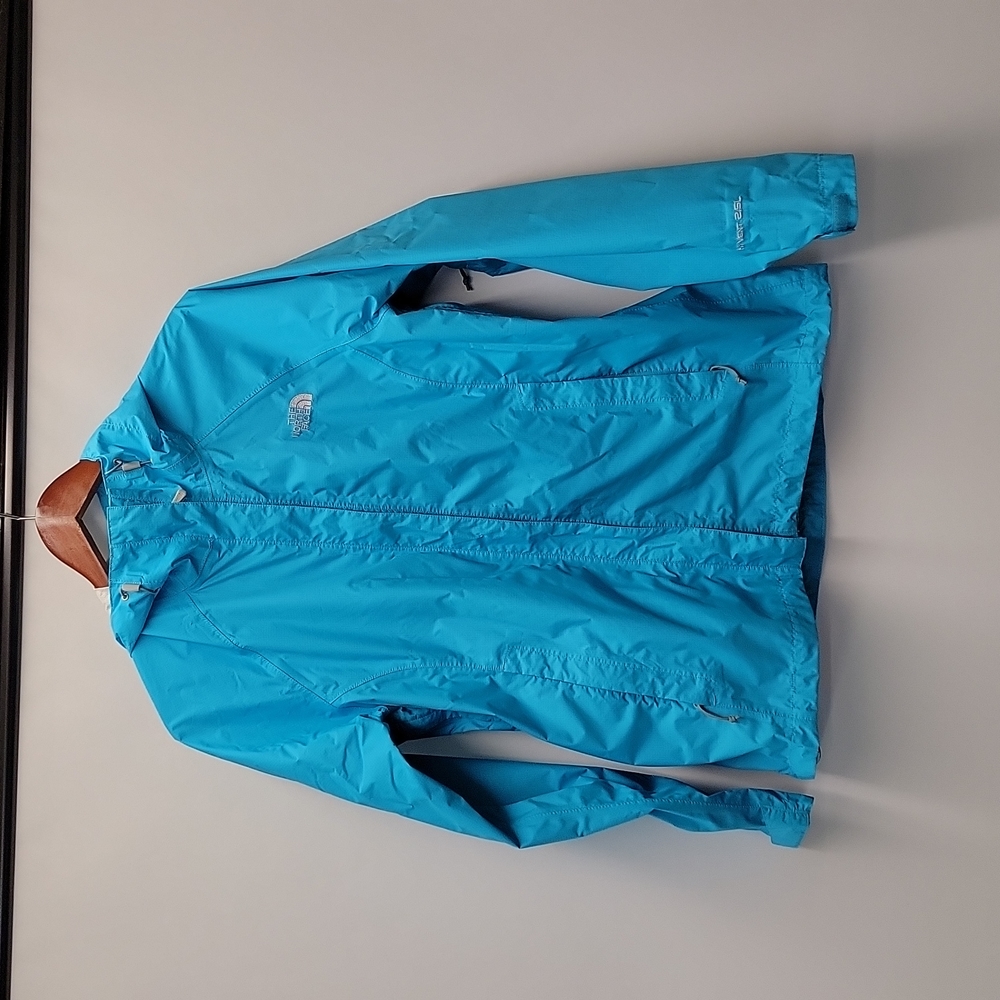 The North Face Hyvent 2.5L lightweight jacket in perfect condition  women's L